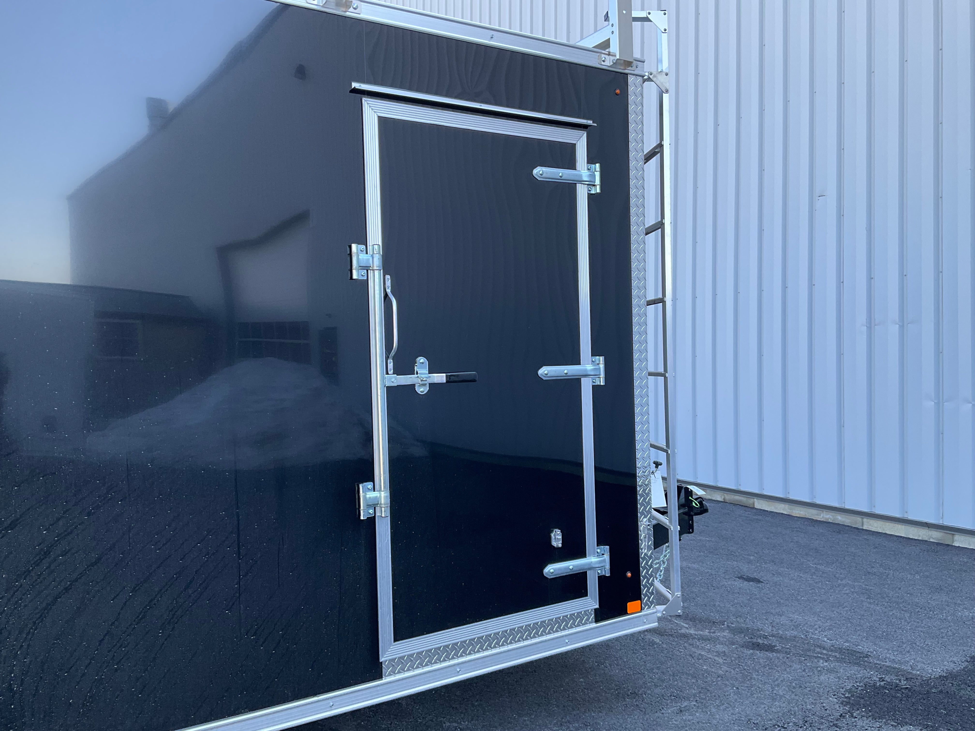 2026 Belmont TM7518 TM 7500 Series Enclosed Trailer (SKU-00850) - Image 5