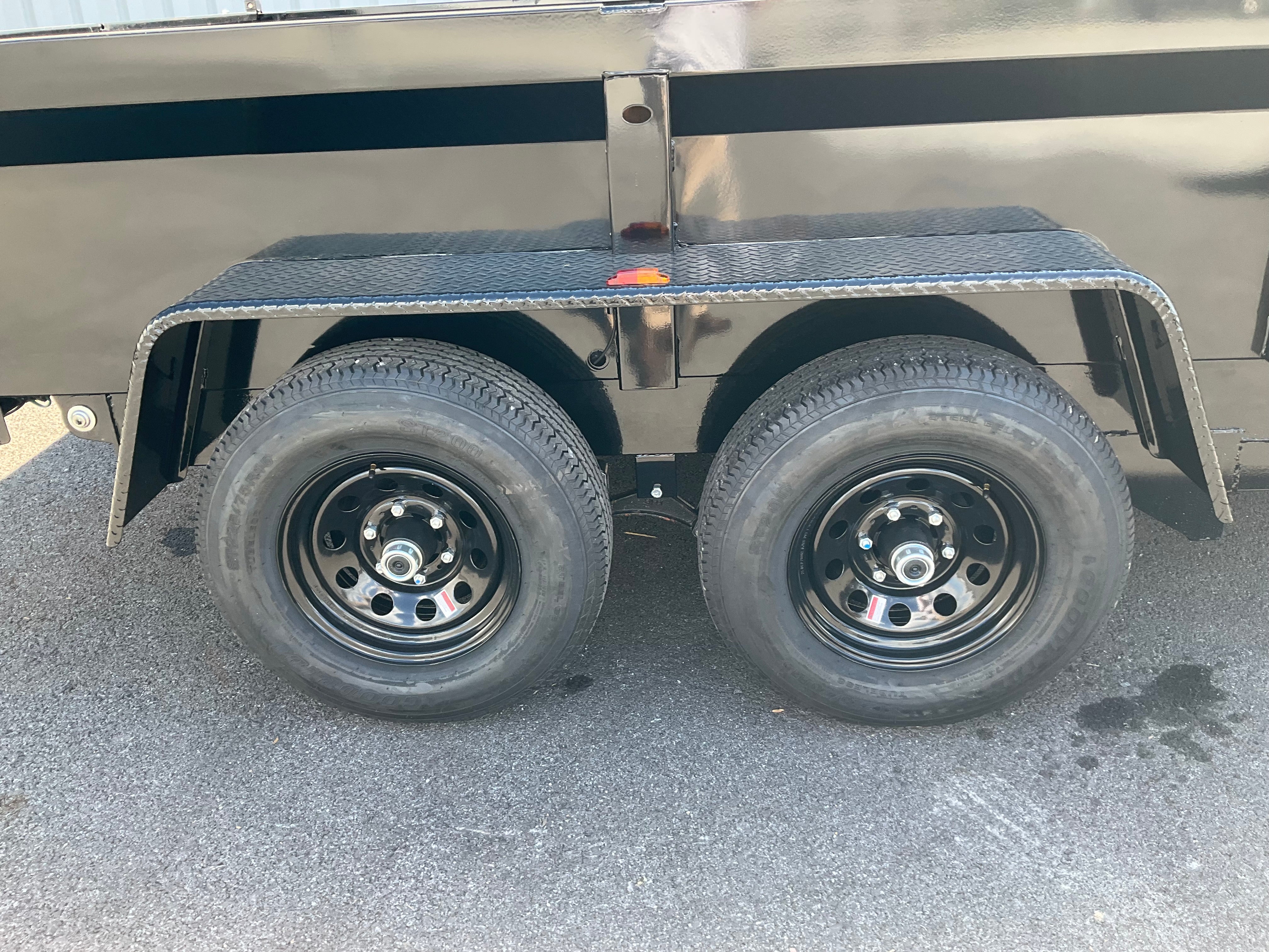 2026 BWise DT712LP-LE-10 Low Pro DT 7K/10K Trailer (SKU-00592) - Image 4